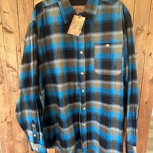 Legendary whitetails NWT Blue and Black Plaid Men's Shirt XL